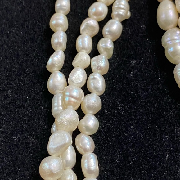 VTG 1950’s Genuine 18” 3 Strand Seed Pearls with 10K Clasp Necklace Final Price - Picture 12 of 12